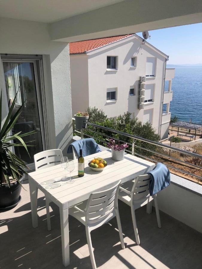 Villa Dani Sea & Pool Apartments Trogir Exterior photo